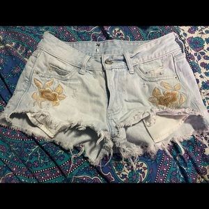 Abercrombie & finch shorts, size 0